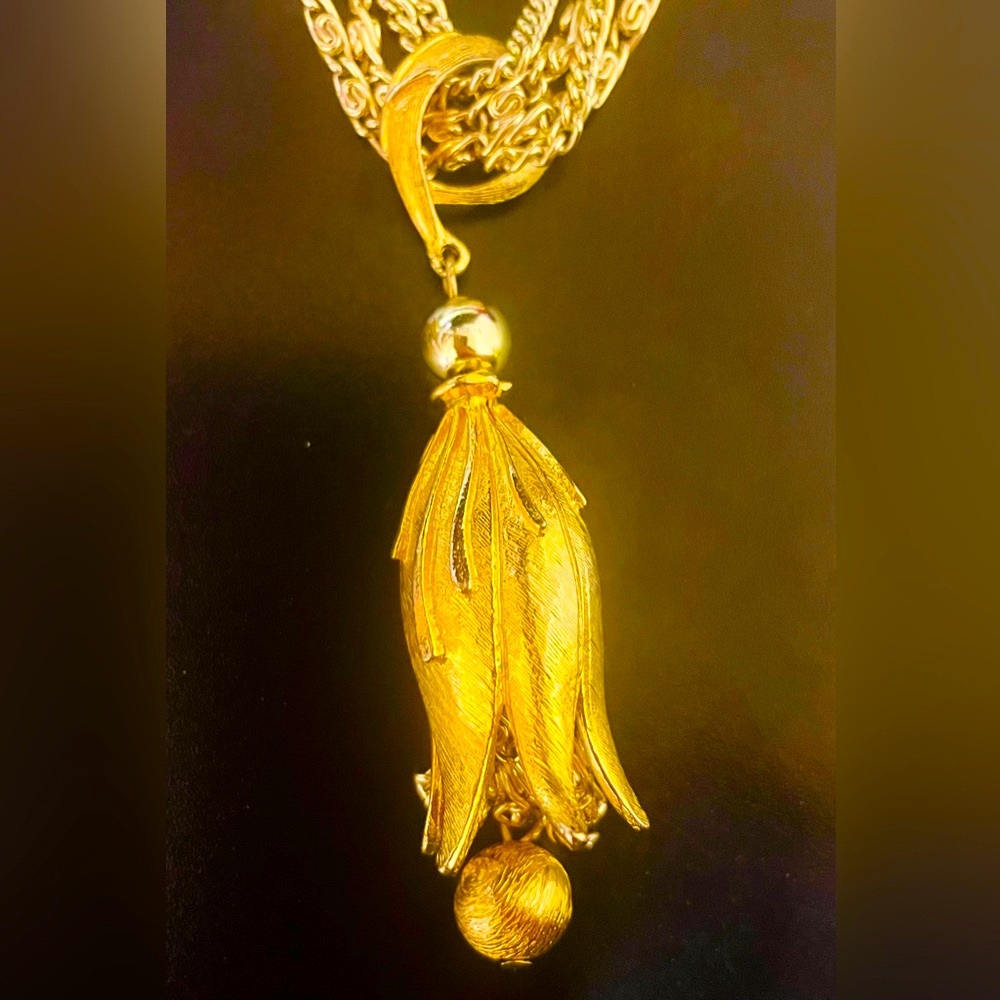 Vintage Multi-Chain Tassel Pendant Necklace - Picture 7 of 9